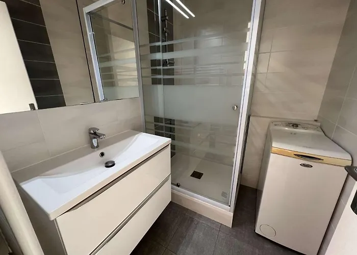 3p, Parking, Calme, Lave-linge, Lave-vaisselle, Animaux Admis - Fr-1-702-35 *